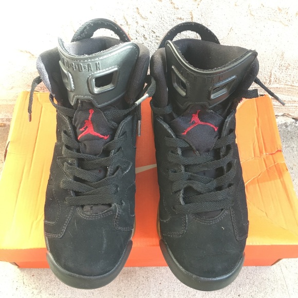 Air Jordan 6 Retro Black Varsity Red 2010 - Picture 2 of 8